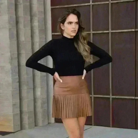 Pleated Vegan Leather Mini Skirt - Picture 14 of 15